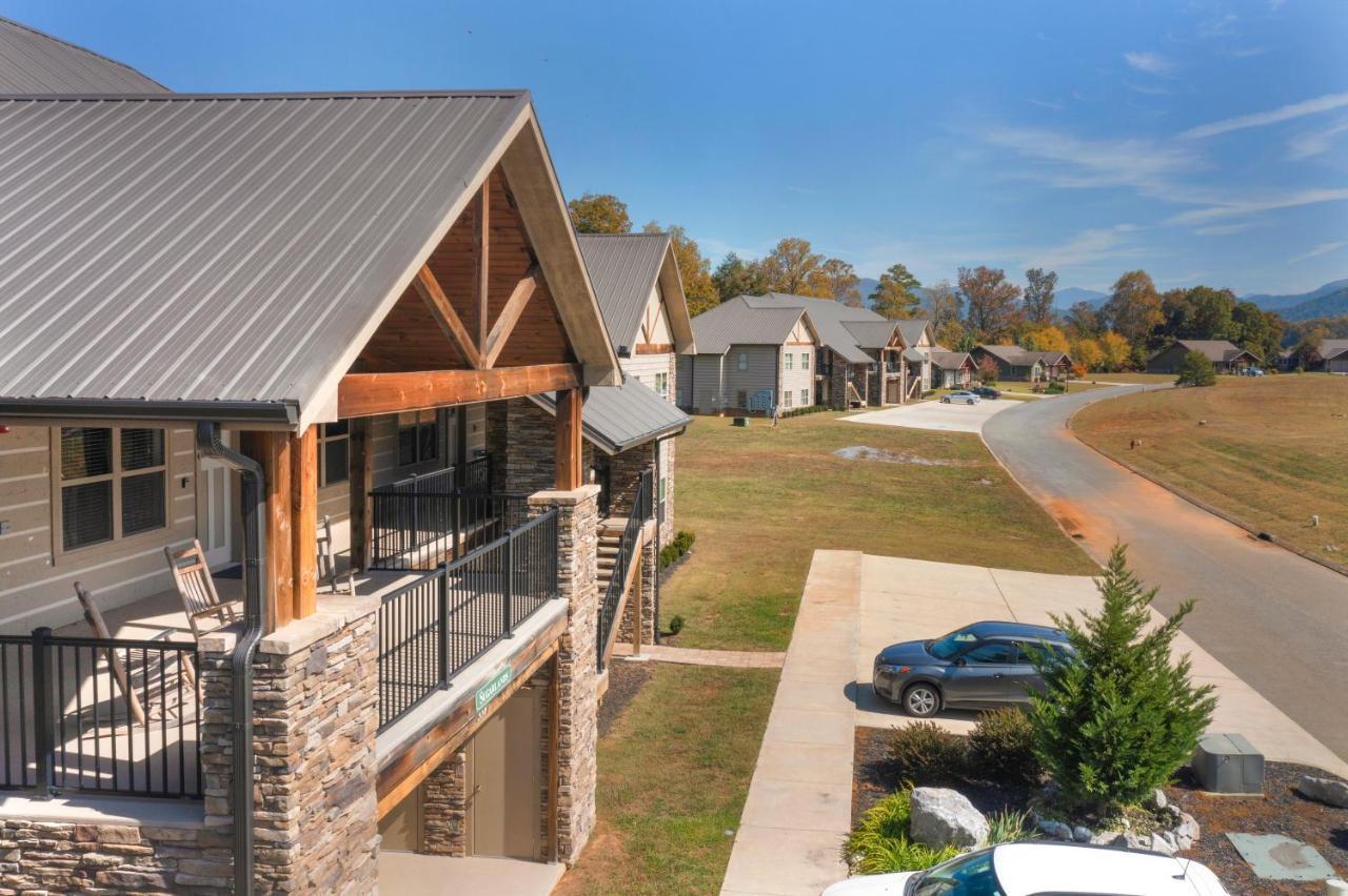 Modern Cades Cove Condo W Community Pool Townsend Buitenkant foto